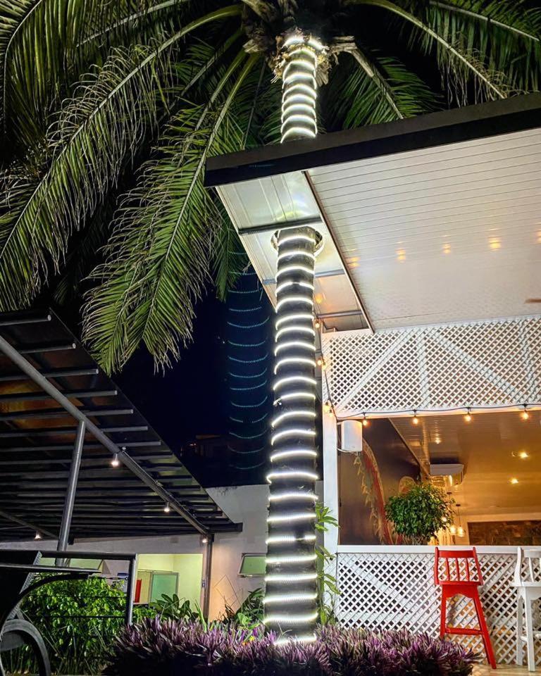Hotel Pz Country Club & Conference Center San Isidro De El General Exterior photo